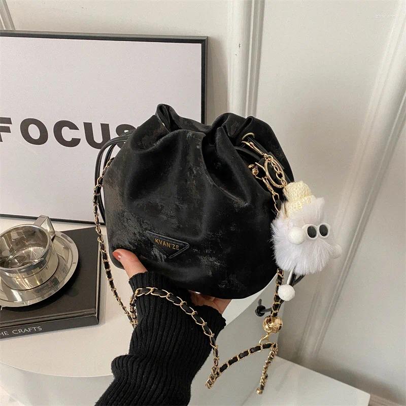 Shoulder Bags Fashion Design Small Women's Chain Crossbody Bag Drawn Western Style Water Bucket 97f8