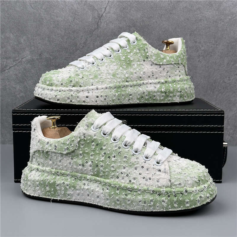 Royal Style Mens Wedding Dress Shoes Sp ring H andmade E mbroidery Pattern Exotic Designer Loafers Fashio n Casual s neaker