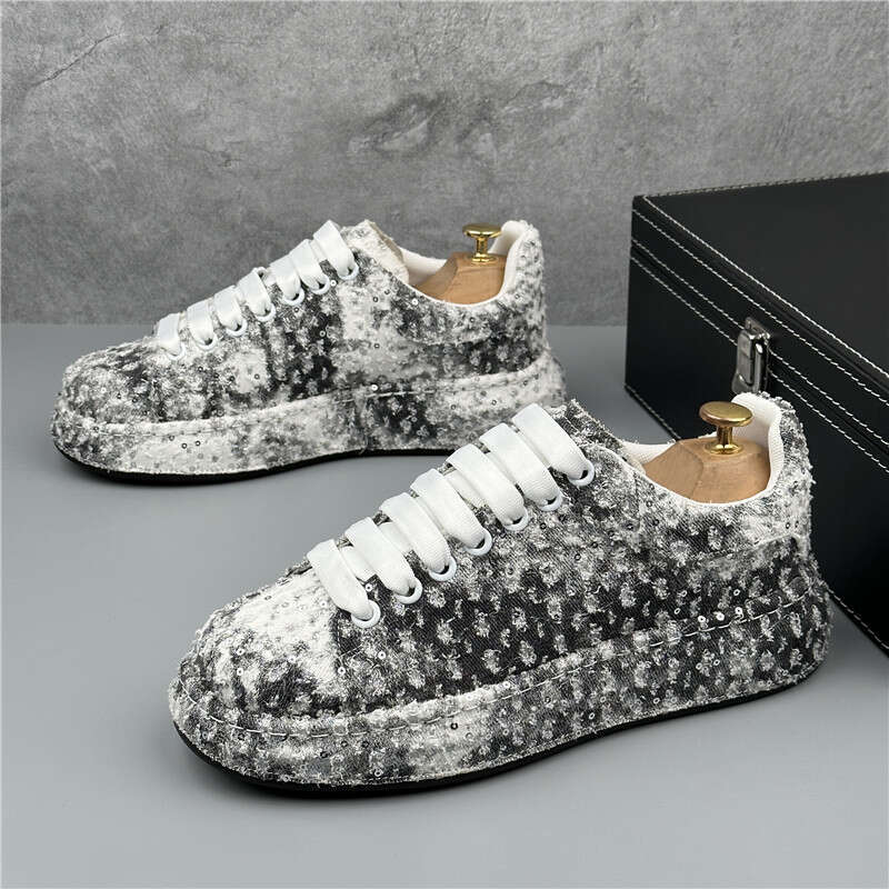 Royal Style Mens Wedding Dress Shoes Sp ring H andmade E mbroidery Pattern Exotic Designer Loafers Fashio n Casual s neaker