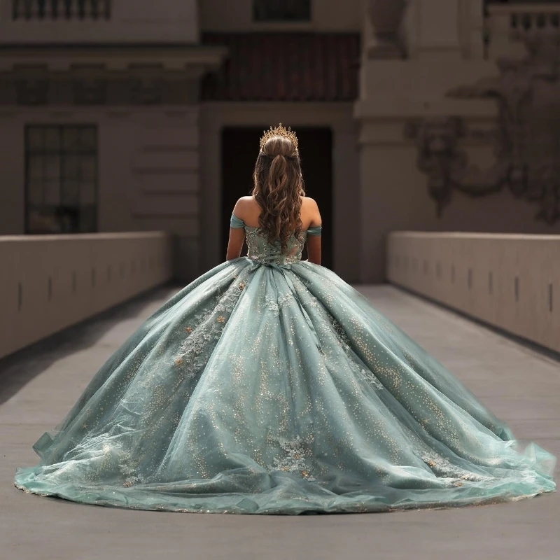 Aqua Blue Shiny Princess Ball Gown Charming Quinceanera Dresses Classic Applique Lace Beads Tull Sweet 16 Dress Vestidos De 15 Anos