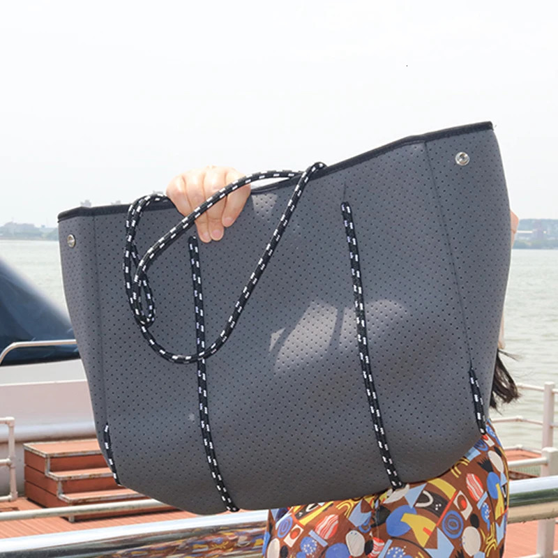 Womens largesized beach bag large towel swimsuit EVA handbag summer shoulder shopping 240926