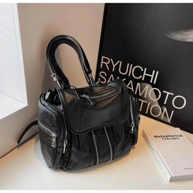 European American fashion motorcycle high-capacity backpack made of high-quality genuine leather simple and versatile 240927 4