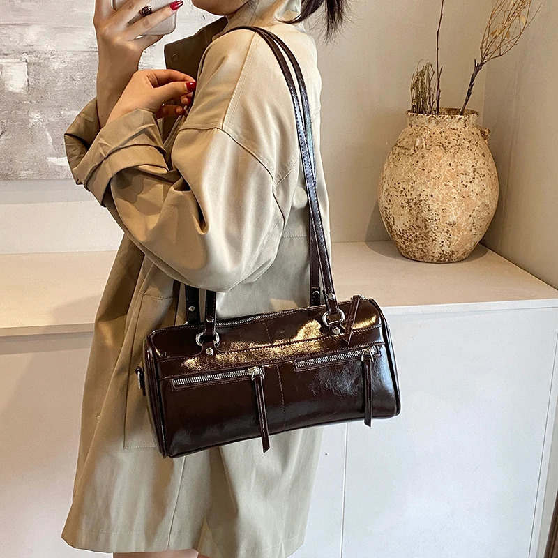 Large capacity womens shoulder bag high-quality solid color trend Versatile womens bag Bolsas Para Mujeres 240930
