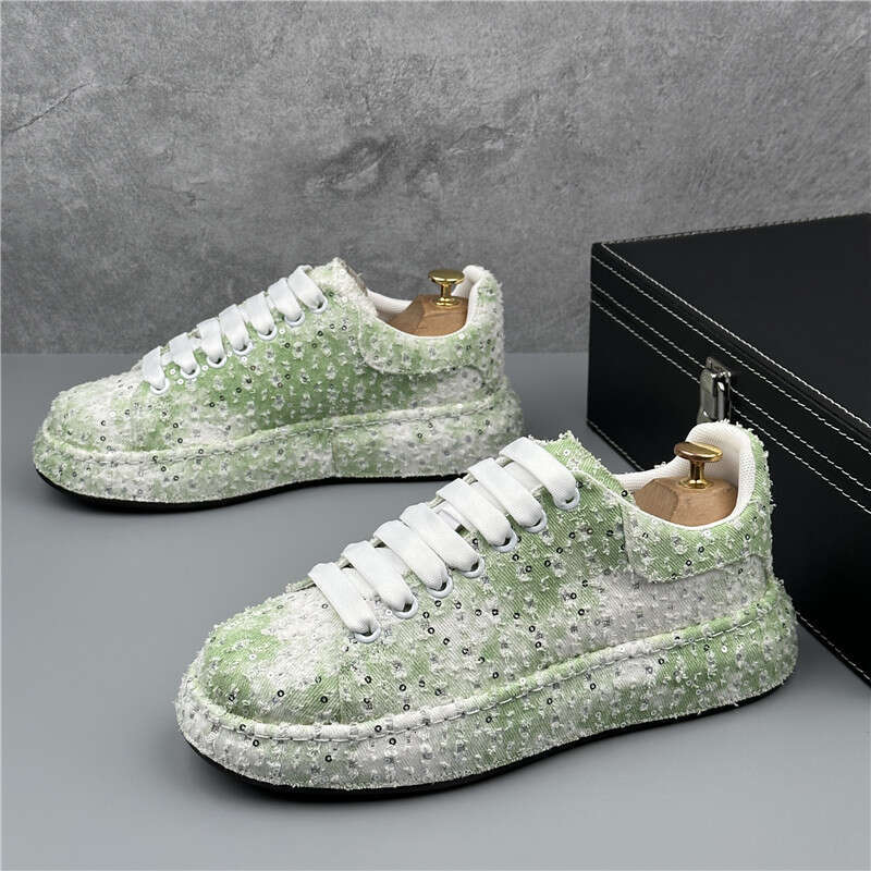 Royal Style Mens Wedding Dress Shoes Sp ring H andmade E mbroidery Pattern Exotic Designer Loafers Fashio n Casual s neaker