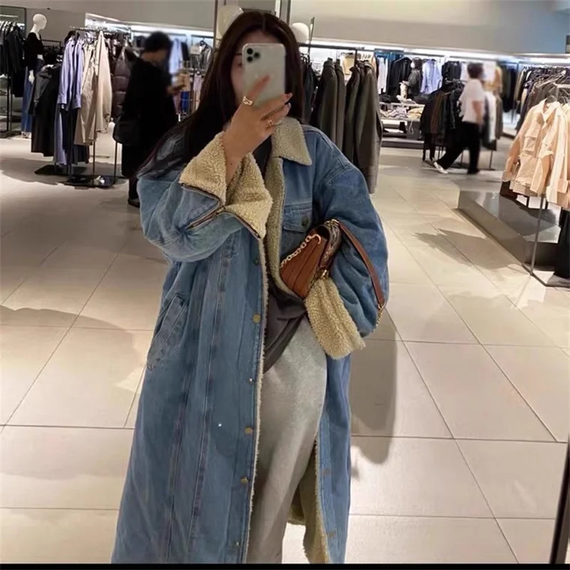 2023 Winter Lamb Wool Denim Coat Women Mid length Style Loose Temperament BF Slim and Thickened Warm Fried Street Cotton 240927