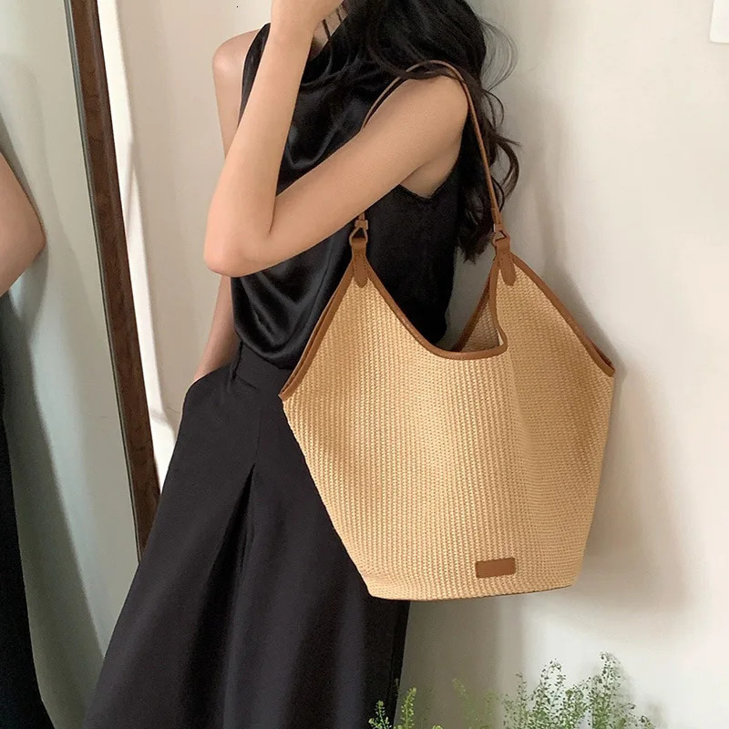 Natural turf woven beach bag travel shoulder shopping bag large capacity womens outdoor bag 240930