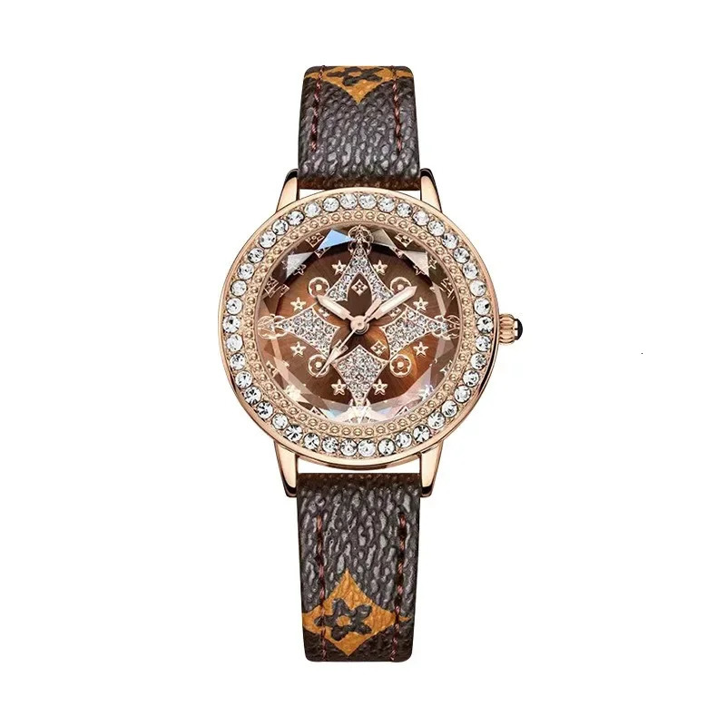 Exquisite Womens Watch Diamond Quartz Watch Fashion Lucky Star Womens Watch 3 Bar Waterproof Leather Strap Relojes 240918