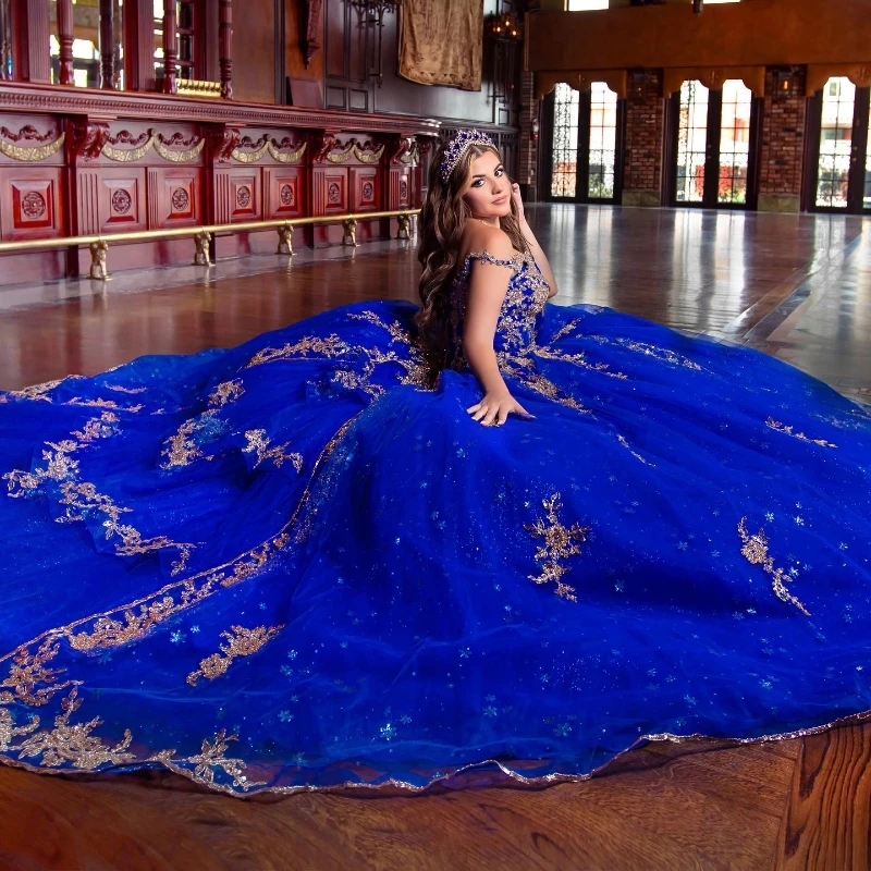 Royal Blue Shiny Quinceanera Dresses Beaded Sequined Lace Appliques Tull With Cape Sweet 16 Dress Ball Gown Vestidos de 15 anos