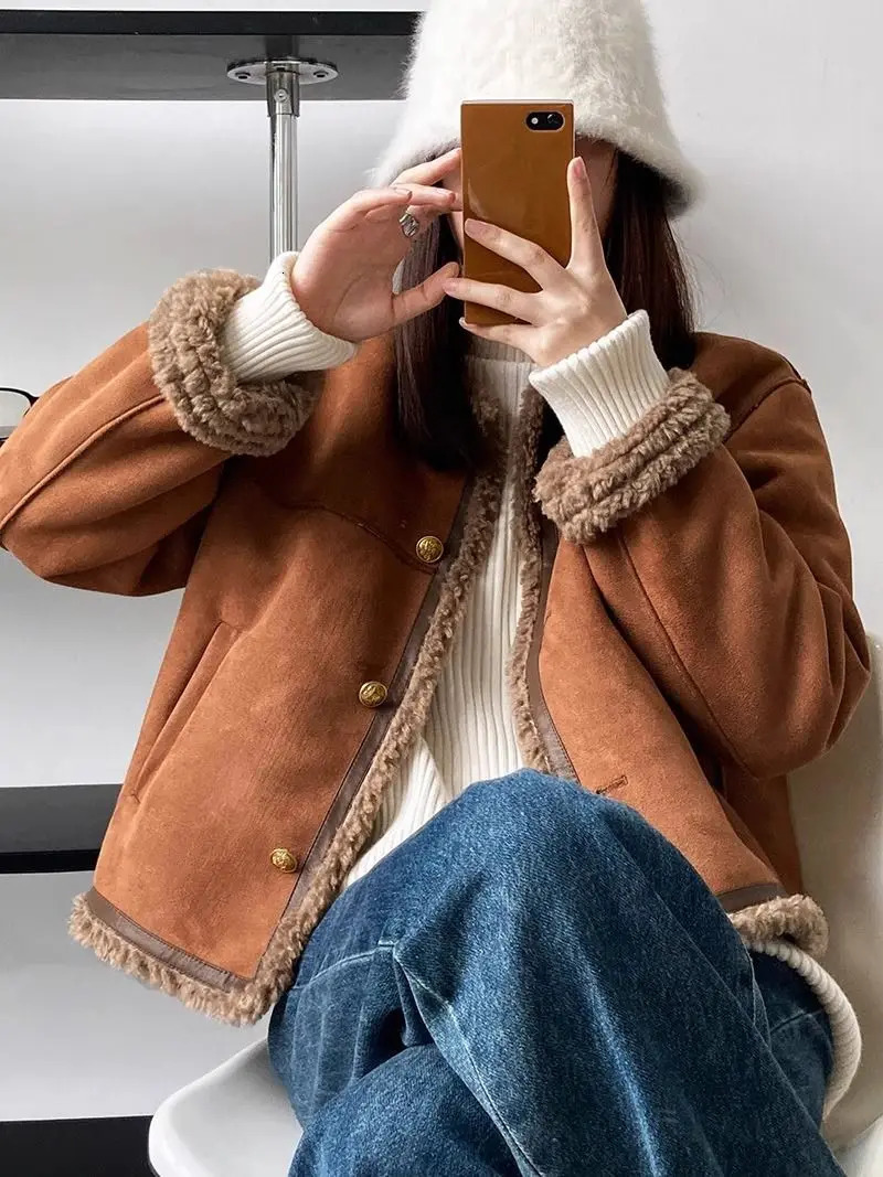 Short Jacket Suede Lamb Fur Women Vintage Autumn Winter Padded Thickened Long Sleeve Outwear Camel Fashion Patchwork Coat 240924
