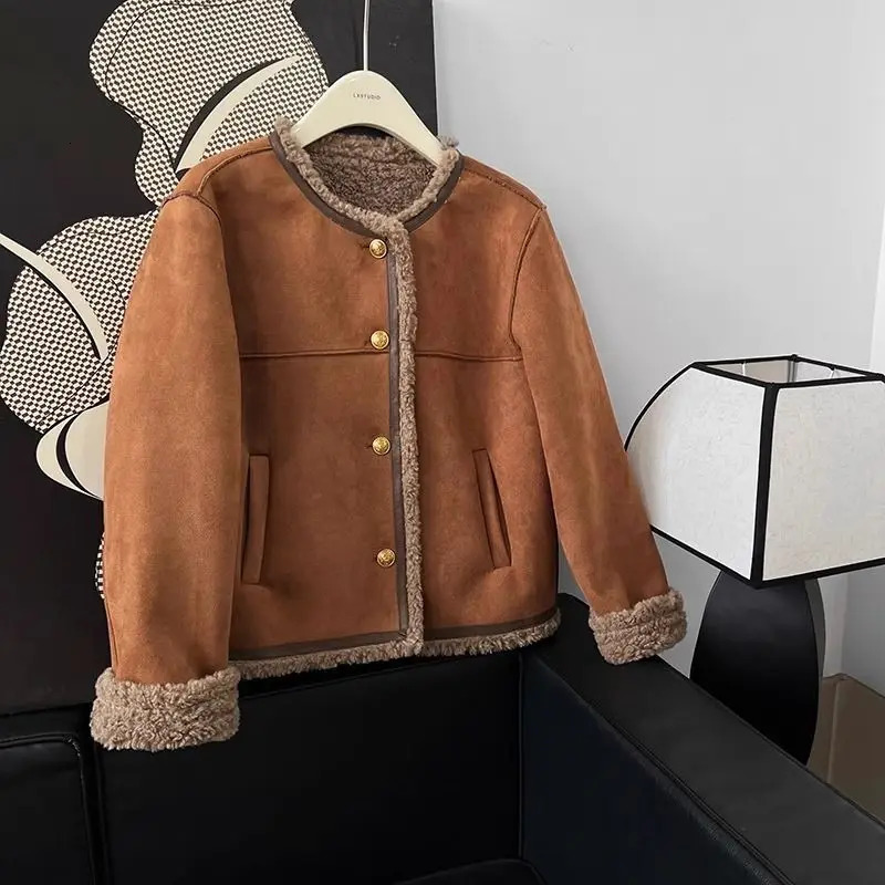 Short Jacket Suede Lamb Fur Women Vintage Autumn Winter Padded Thickened Long Sleeve Outwear Camel Fashion Patchwork Coat 240924