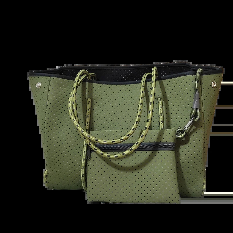 Womens largesized beach bag large towel swimsuit EVA handbag summer shoulder shopping 240926