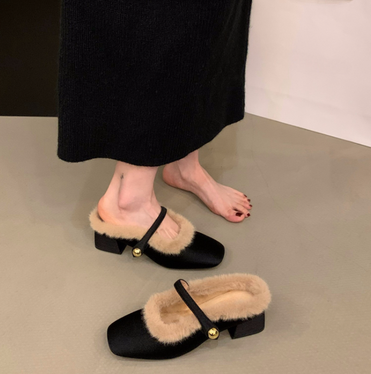 Women High Heel Fashion Winter Wear Fleece Warm Chunky Heel New Design Square Toe Triple Black Beige Free shipping