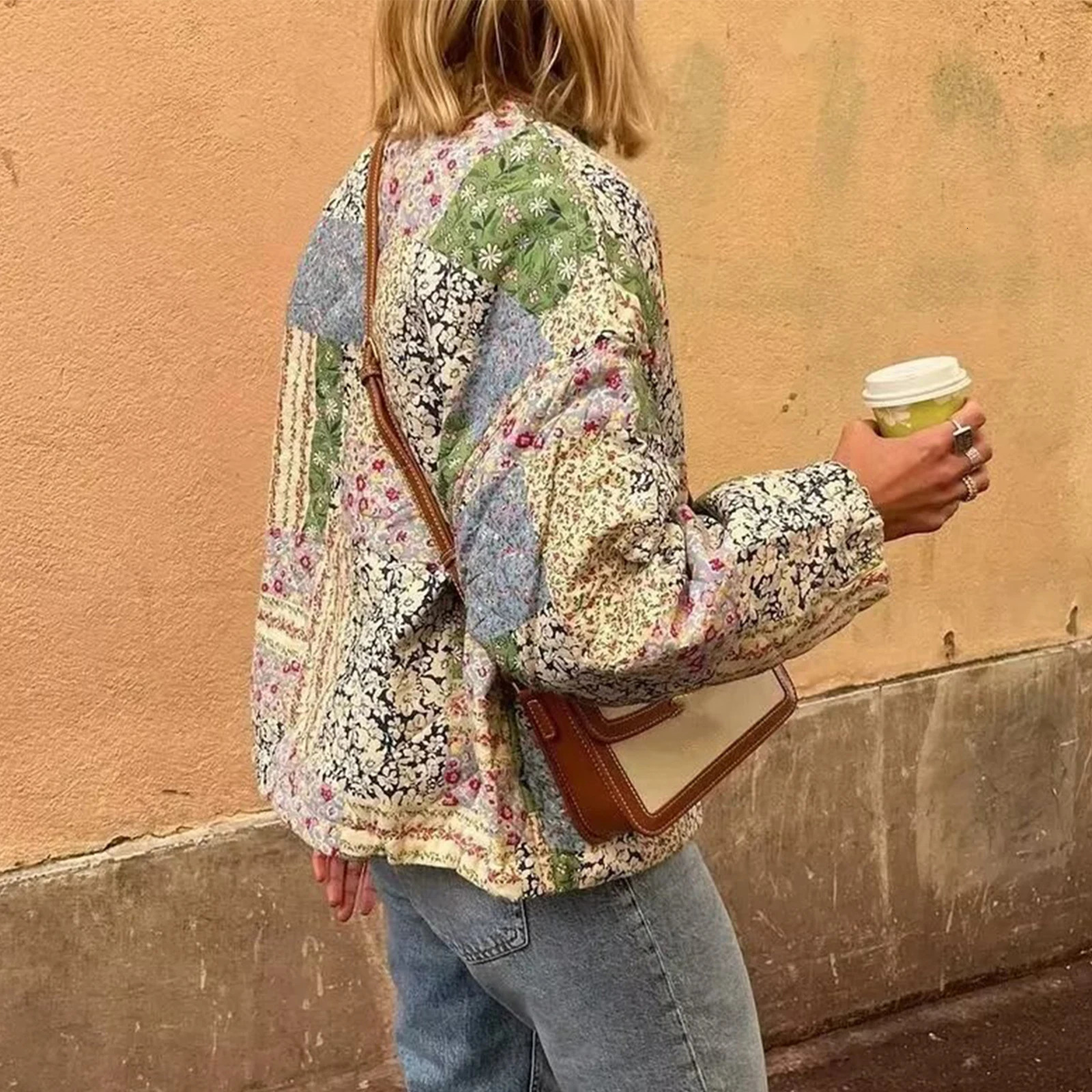 Womens Y2K floral puff jacket for winter warmth retro patch work quilted jacket long sleeved button up jacket with pockets 240924 - view 4