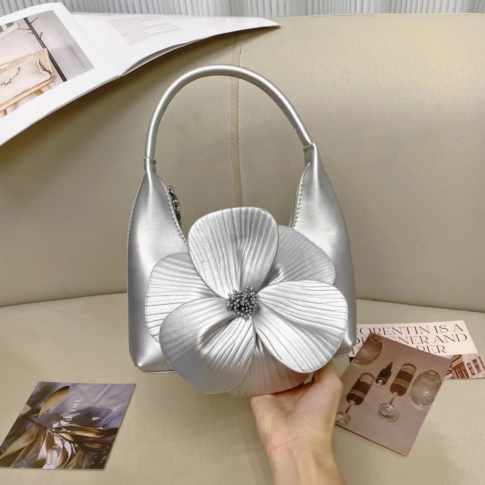 Chinese Tea wer Petal Bucket Banquet Evening Bags Lady Bridal Wedding Vegetable Basket Crescent Tote Clutch Crossbody Bag 240924