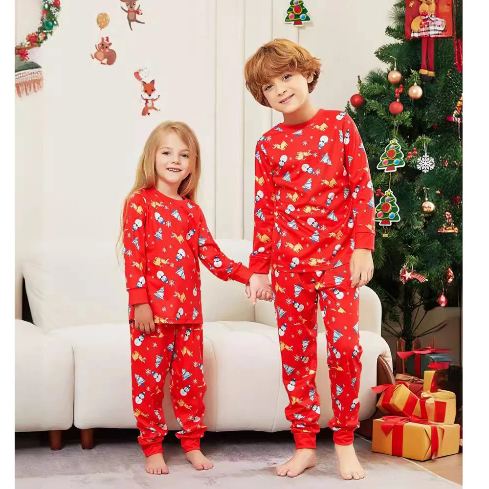 Party Christmas Family Matching Pajama Set Father Mother and Child Red Snowman Long sleeved Baby jumpsuit Dog suit 240926