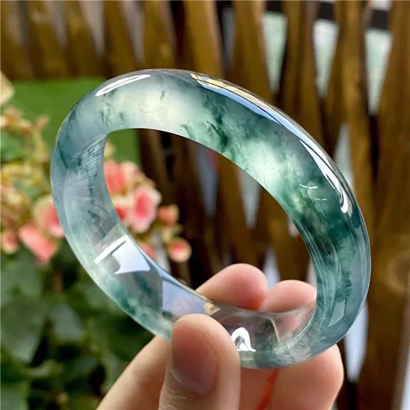 Natural jadeite bracelet ice glutinous seed dark green floating flower light sunny green jadeite jade bracelet 240930