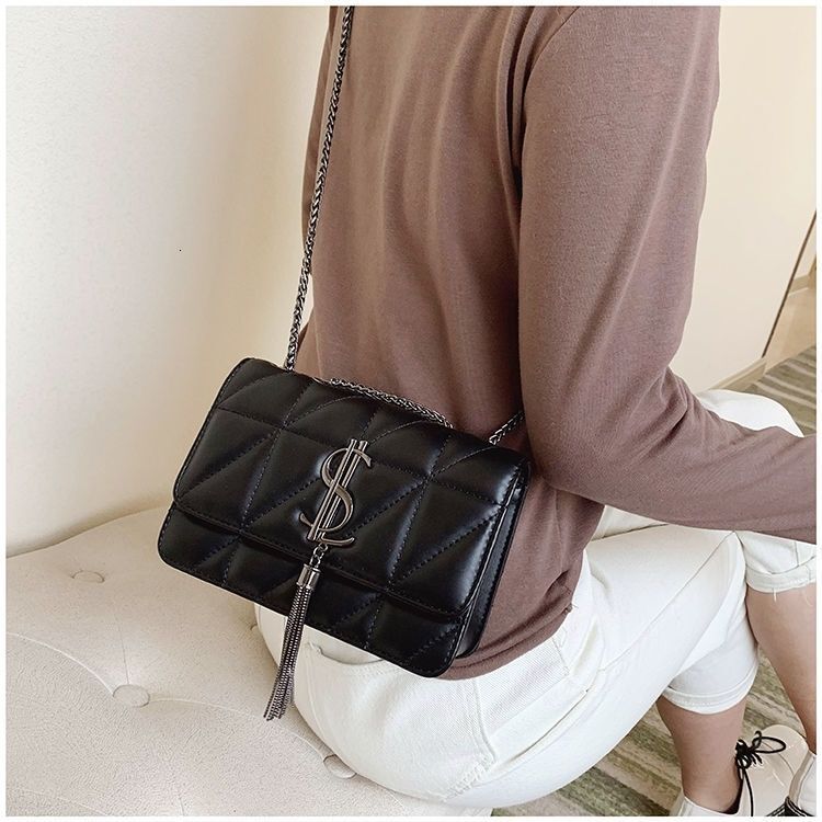 Designer Bag 2025 New Outdoor Style Luxury Free Delivery Designer High Quality Texture New Single Shoulder Women's Diagonal Chain Small Square Ba