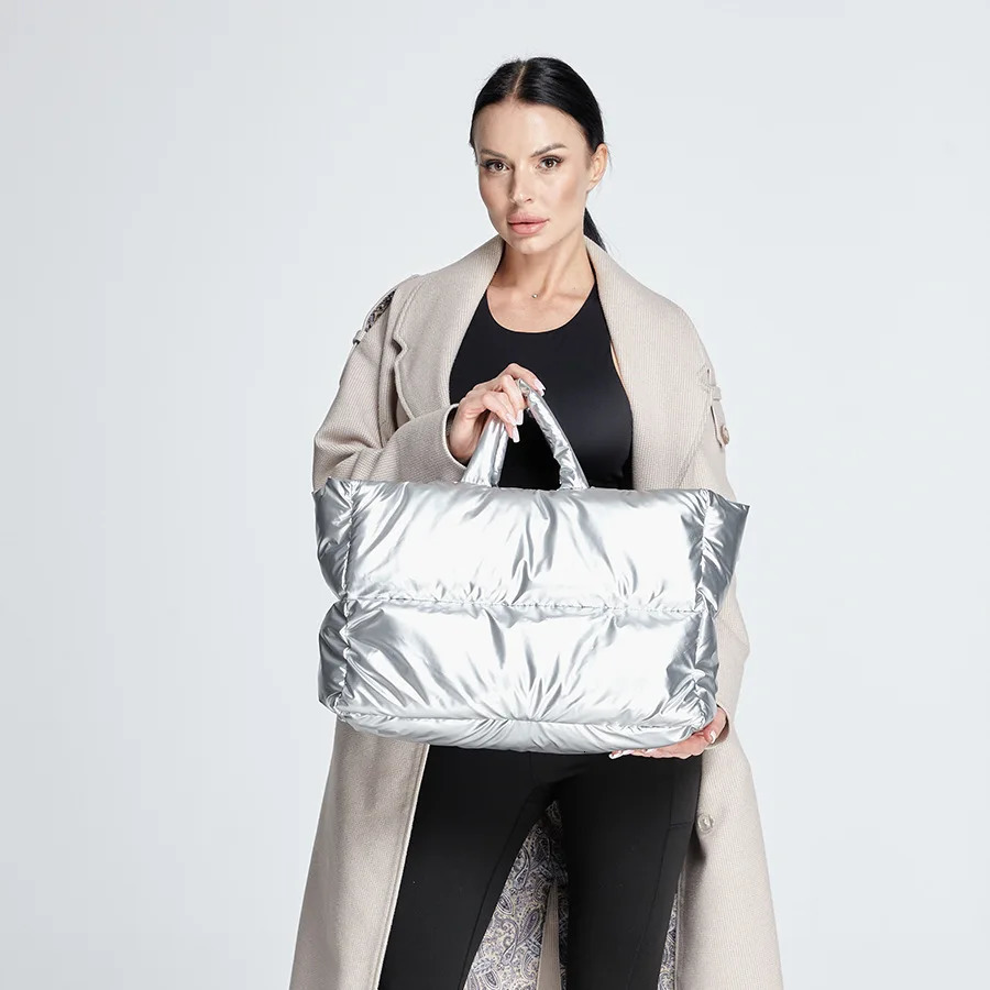 Fashion Padded Large Tote Bag er Puffer Women Shoulder Bags Nylon Waterproof Lady Handbags Silver Soft Puffy Bag 240930