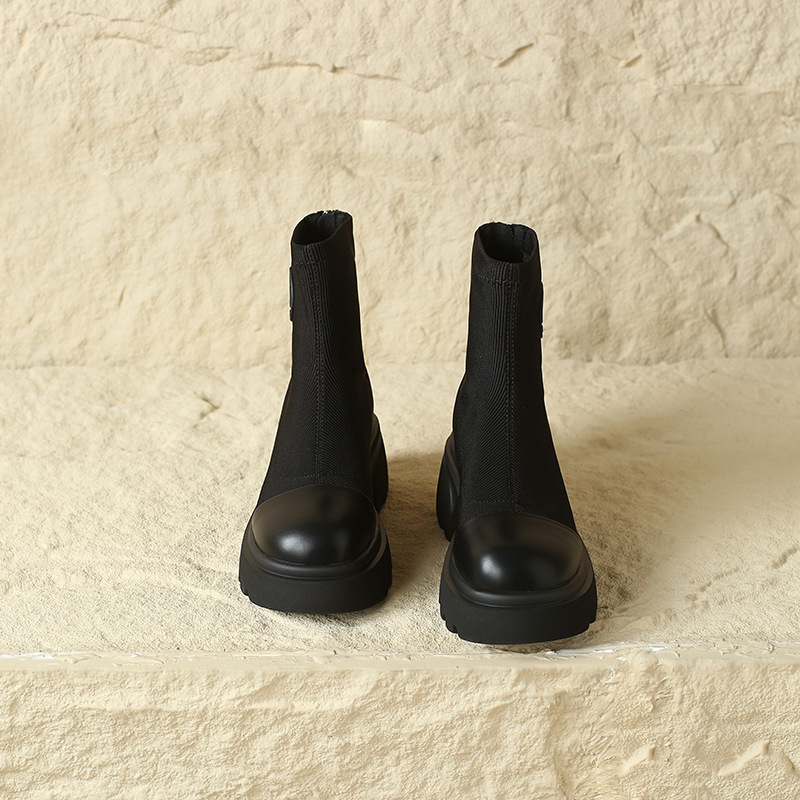 Women's Fashion Martin Boots: Trendy 2024 Winter Wear c30b