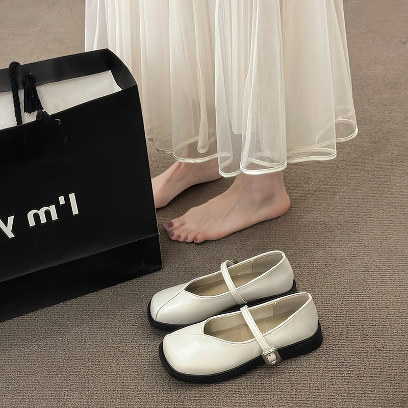 Women Casual Square Toe France Gentle Style Versatile Flat Bottom Leather Shoes Triple Black Beige Sier Free shipping