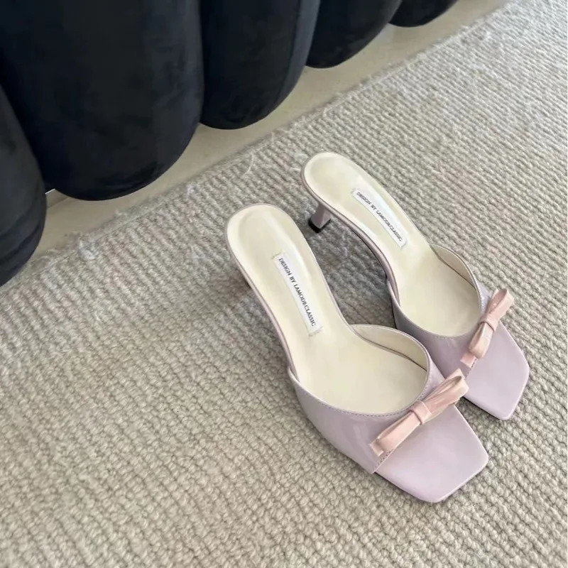 Summer Slippers Women Korean Fashion Womens High Heel Slippers Elegant Bow Embellished Modern Slippers Zapatos Mujer 240924