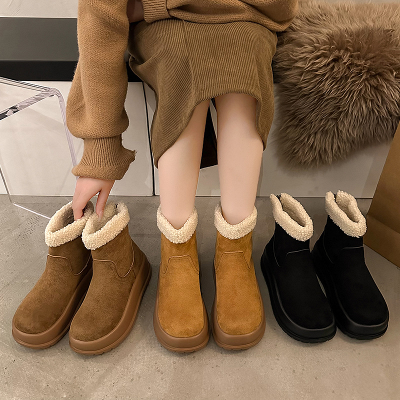 Winter Boots for Women: Trendy Fleece-ed Warm Shoes with Thick Sole in Black, Brown, and Khaki a82b