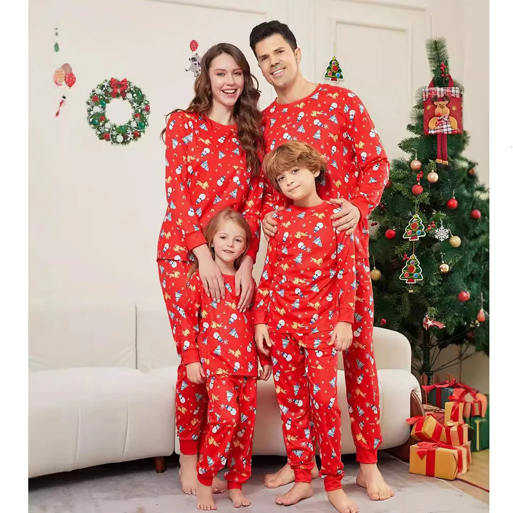 Party Christmas Family Matching Pajama Set Father Mother and Child Red Snowman Long sleeved Baby jumpsuit Dog suit 240926