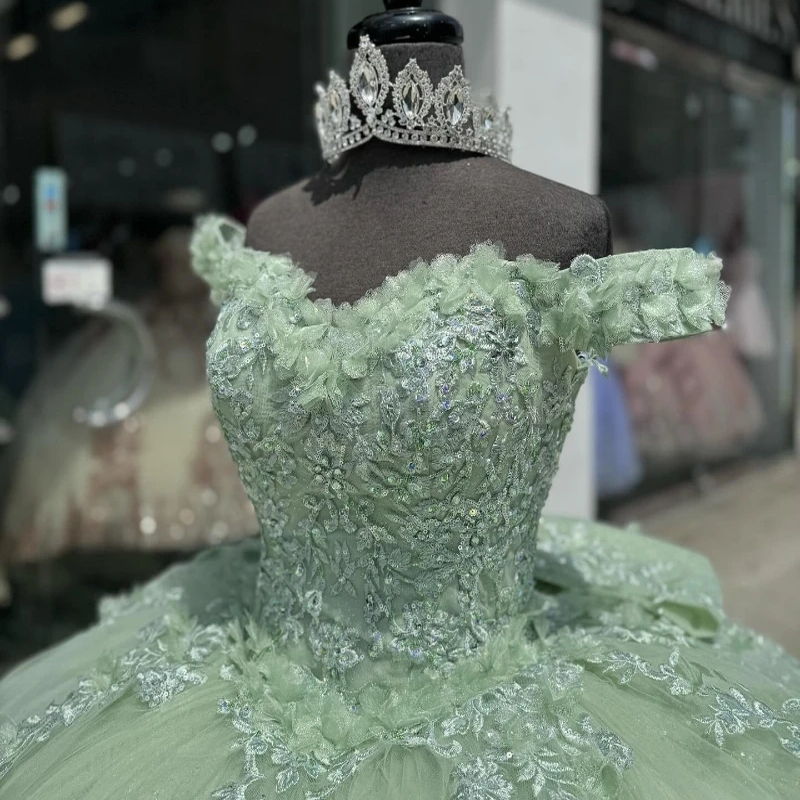 Mint Green Princess Off The Shoulder Quinceanera Dresses Ball Gown Graceful Applique Lace Beads Bow Tull Sweet 16 Dress Vestido 15 Anos
