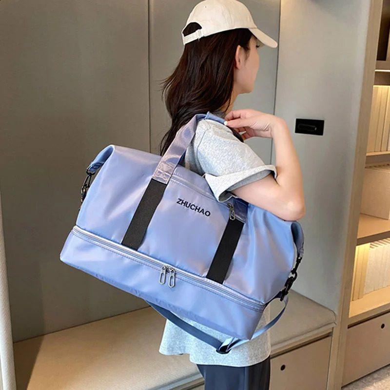 Large capacity womens travel bag waterproof nylon weekend outdoor overnight luggage bag mens handbag240921