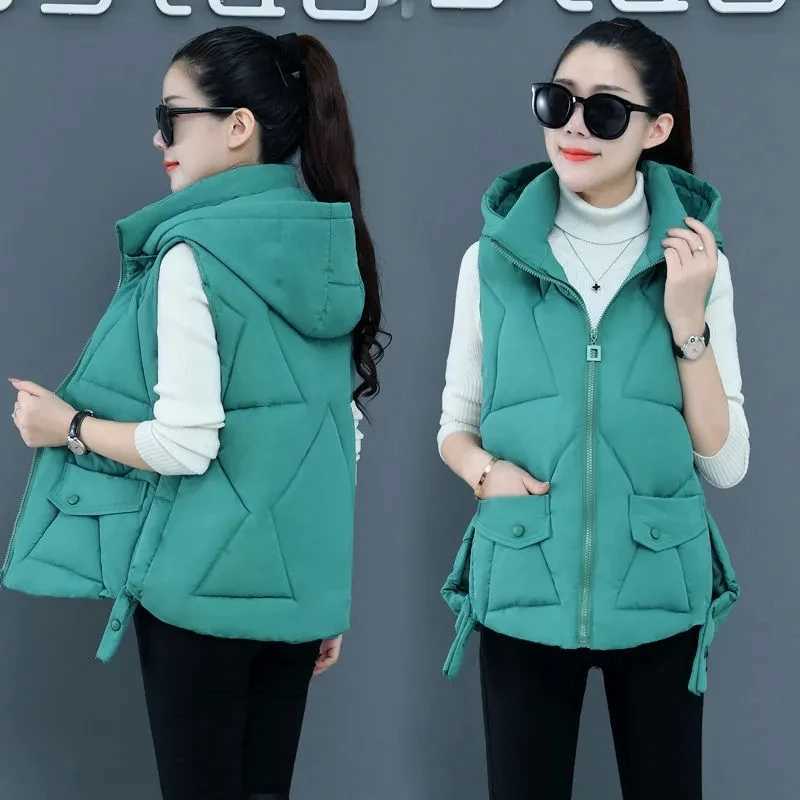 new womens vest autumn warm cotton vest womens thick hooded vest womens sleeveless jacket vest M241004