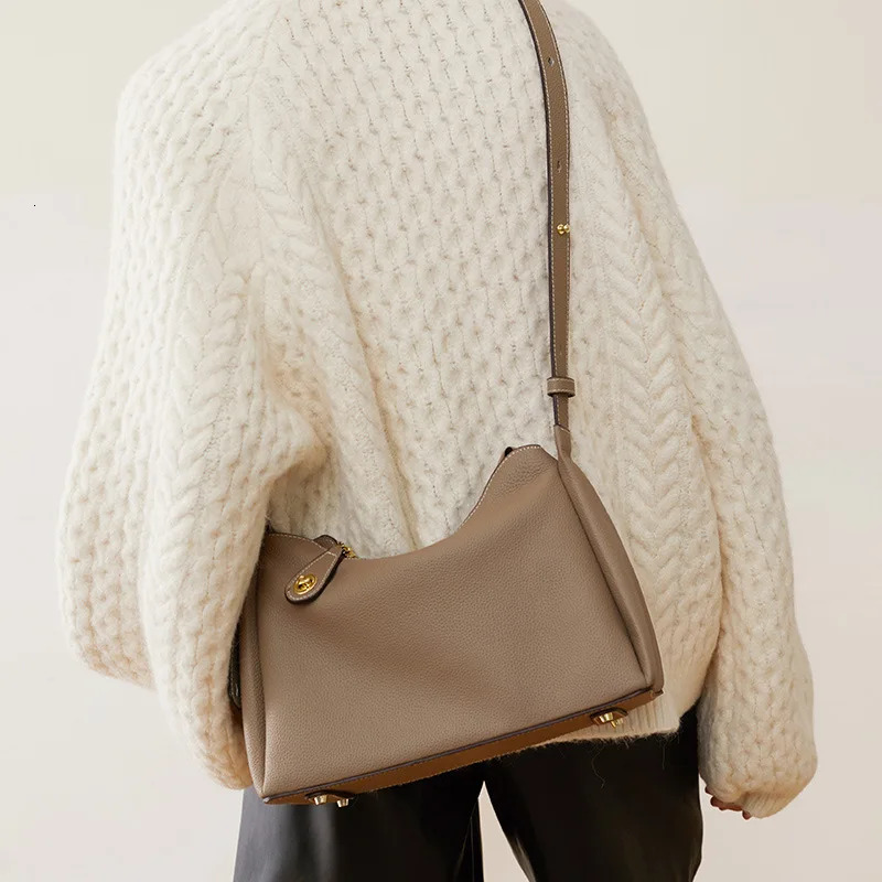 New Fashionable And Versatile Women's Crossbody Leather Designer Shoulder Bag, Multifunctional Handbag