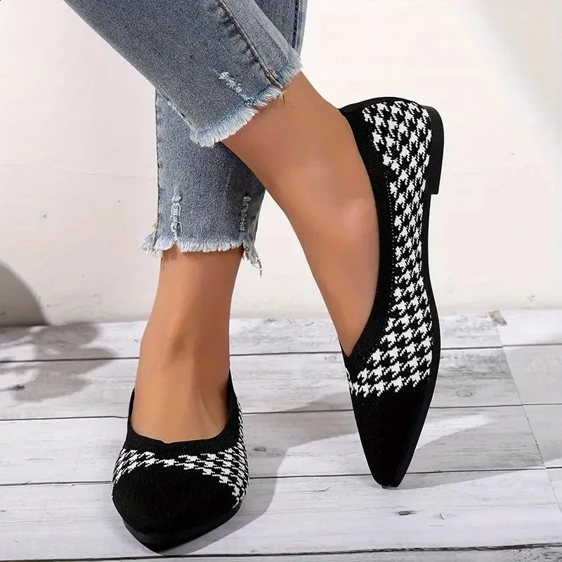 Womens Ballet Apartment Casual Shoes Low Heels Barefoot Elegant Womens Sports Shoes Comfortable Insoles 240930