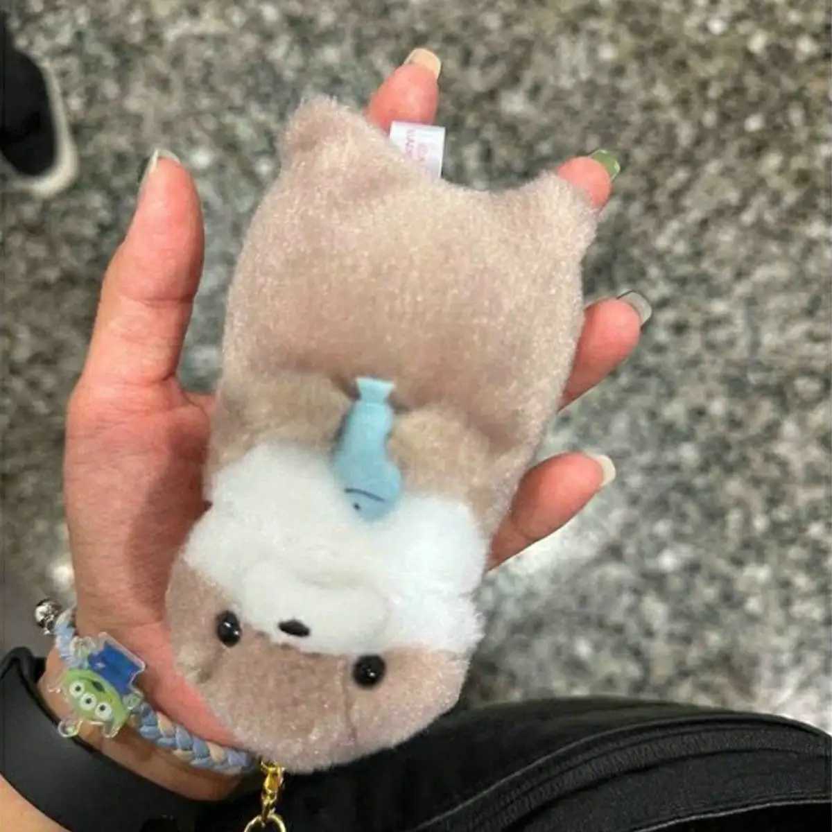 1 cute plush otter fish stuffed toy pendant doll giftW240903