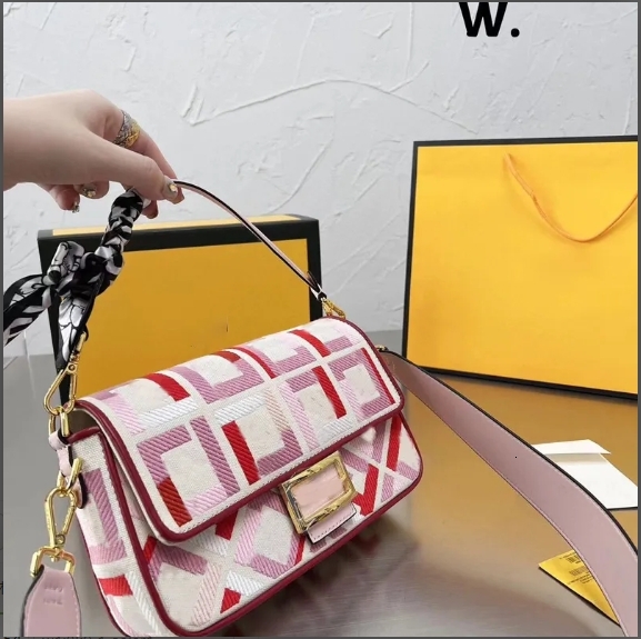 2024 New Designers Women Handbag Purse high quality Shoulder Messenger Bag Letter Design Shopping Bag8991