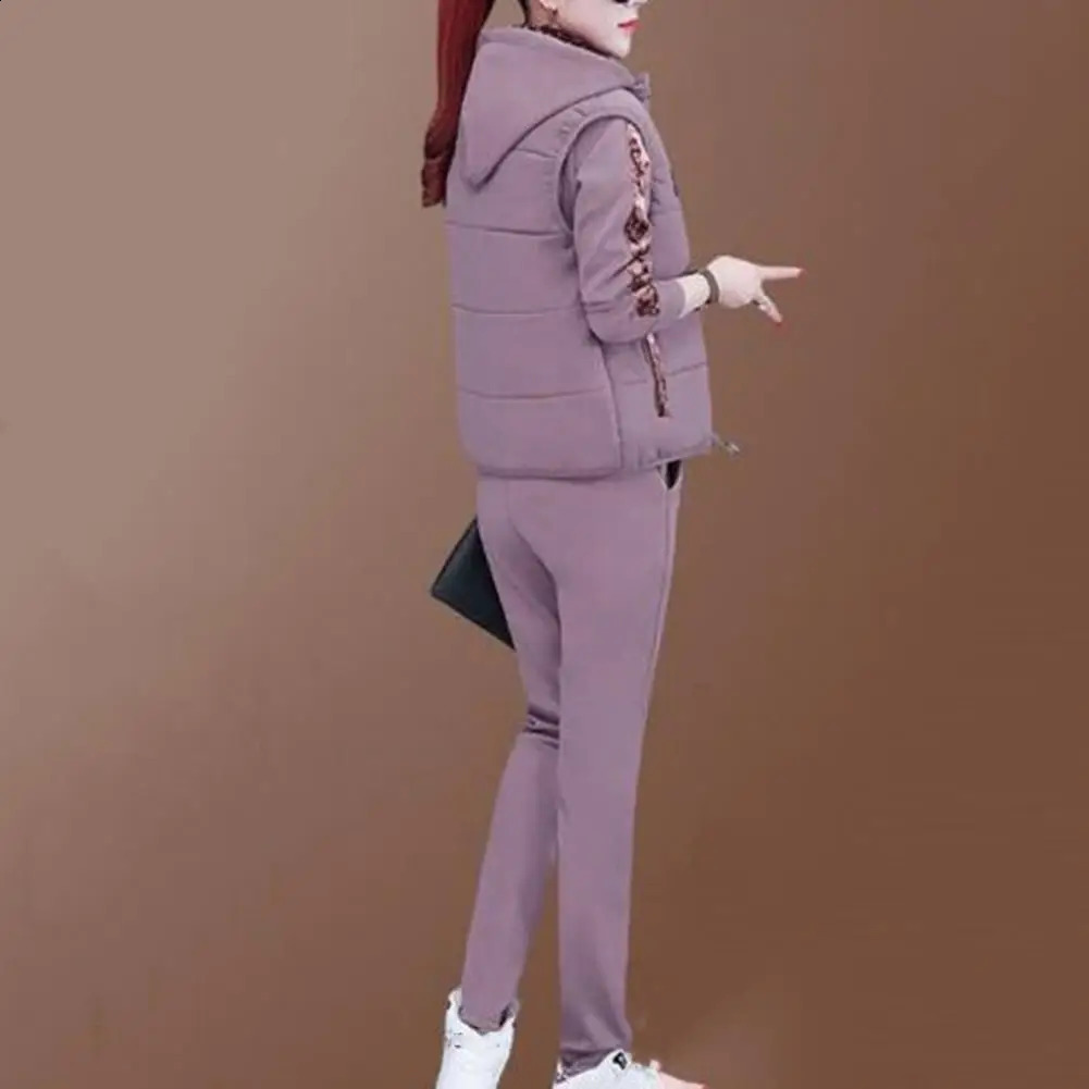 Womens track and field clothing autumn and winter rally sportswear jogging set casual pants sportswear womens three piece set 202 240925