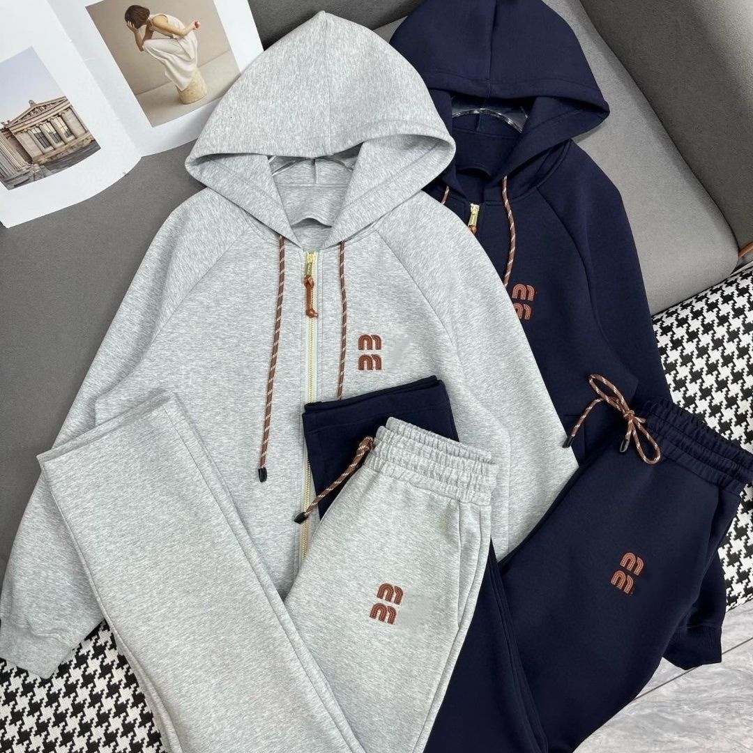 Women's Tracksuits Womens tracksuit designer women suit fashion letter embroidery set cardigan hoodie casual trousers two-piece woman sportswear L250802
