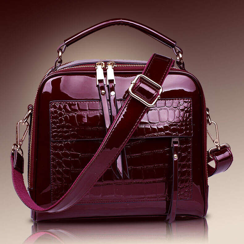 Genuine Crocodile Pattern Square Crossbody Bag, Patent Leather Glossy Surface, Fashionable And Versatile Shoulder Bag