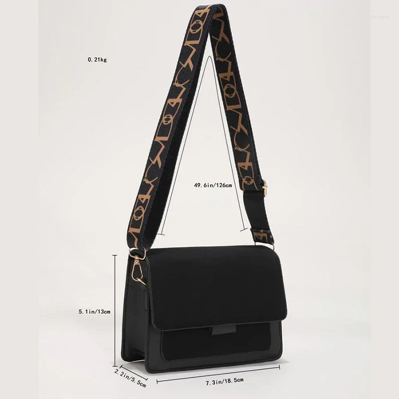 Free Shipping Waist Bags 2024 Fashion Small Women Classic Female Shoulder Bag Wide Straps Flap Crossbody For Simple Handbag Designer Bag Luxury Bag To