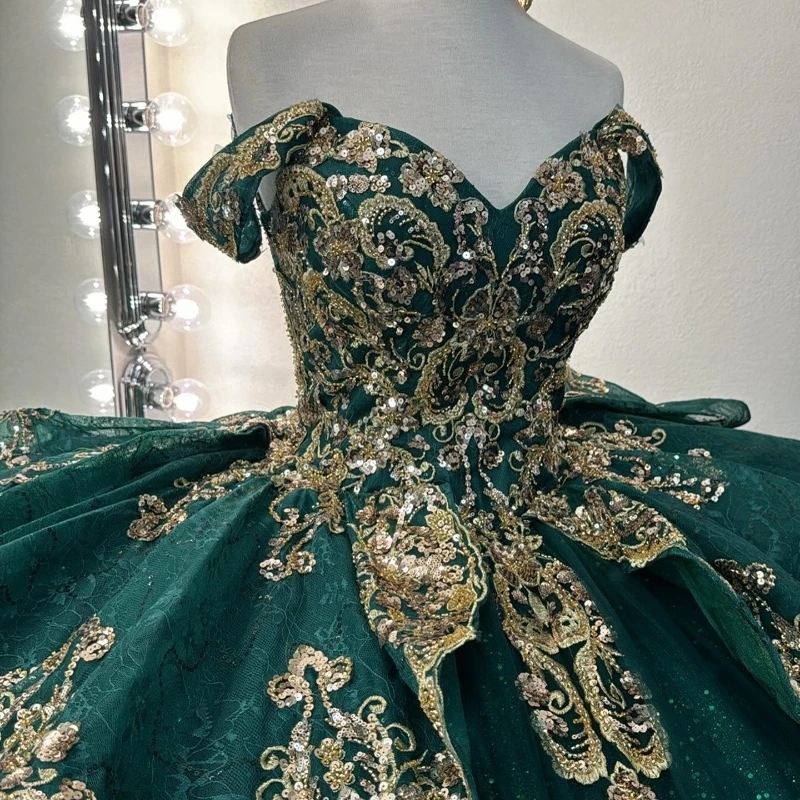 Emerald Green Shiny Quinceanera Dresses Ball Gown Gold Lace Applique Beads Birthday Party Corset Sweet 16 Dress Vestidos De 15 Anos