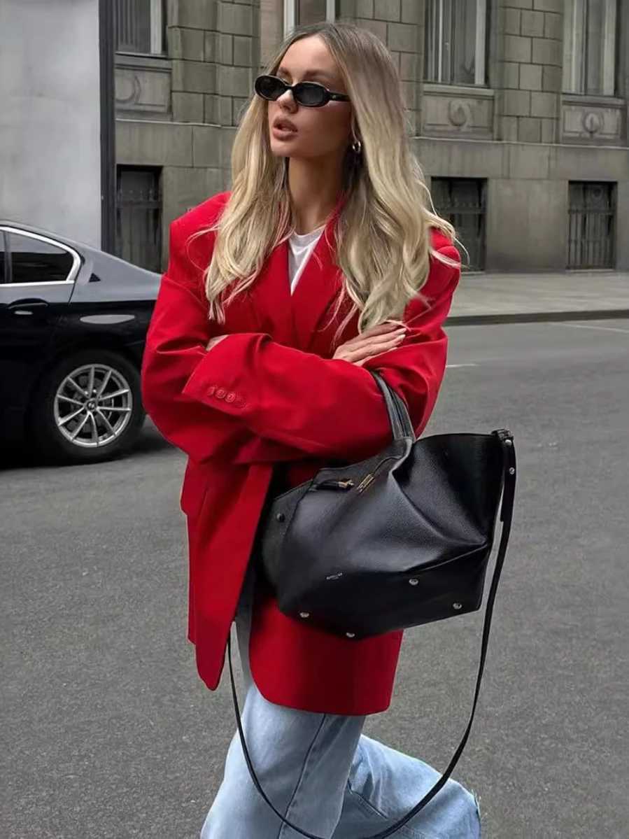 Bornladies Womens Red Suit Temperament Shoulder Pads Loose Coat Collar Pocket Casual Cardigan Fashion Office Ladies Suit JacketX2410