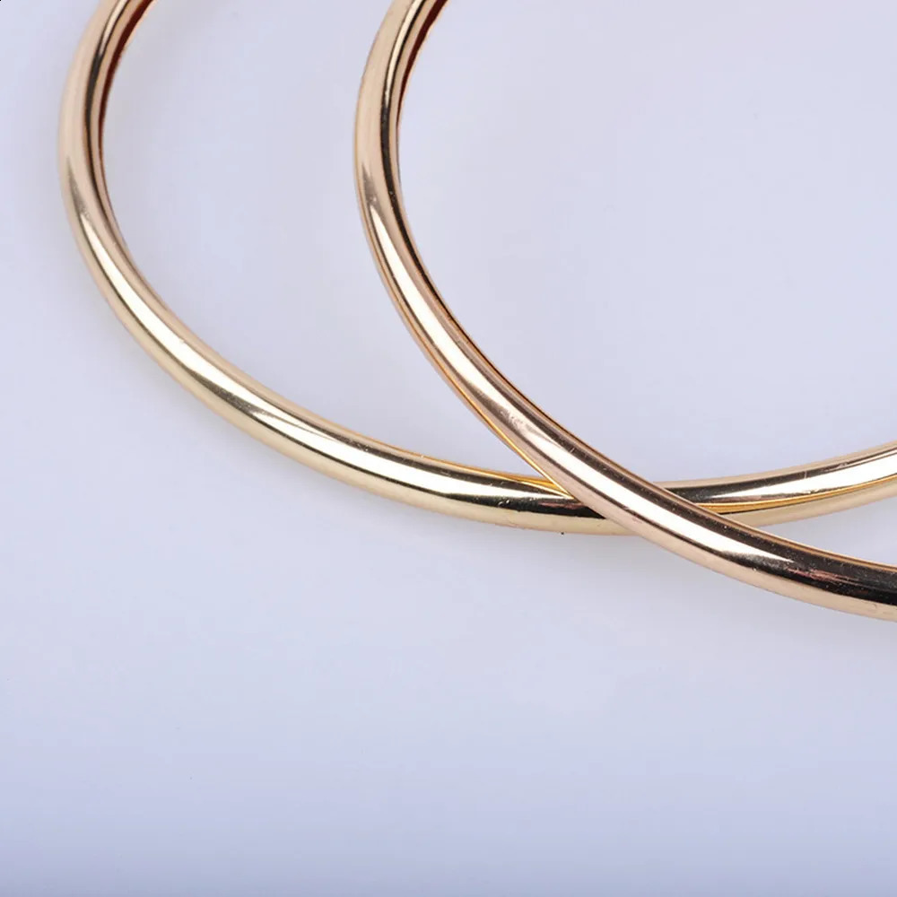 Super Exaggerated Hip Hop Jewelry 110mm Golden Metal Smooth Thick Big Hoop Earrings for Women Punk Big Round Circle Earrings 240924