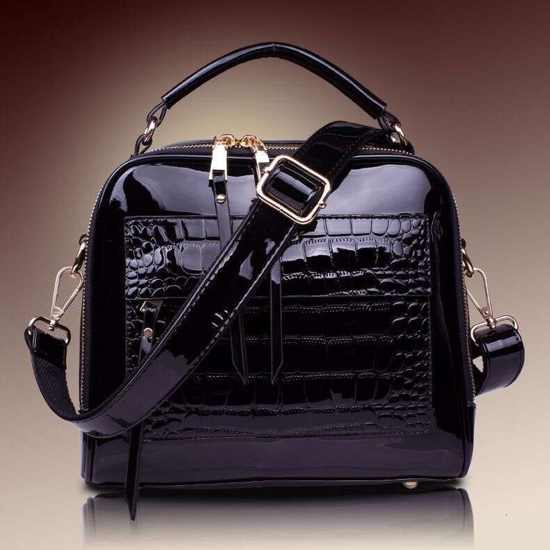 Genuine Crocodile Pattern Square Crossbody Bag, Patent Leather Glossy Surface, Fashionable And Versatile Shoulder Bag