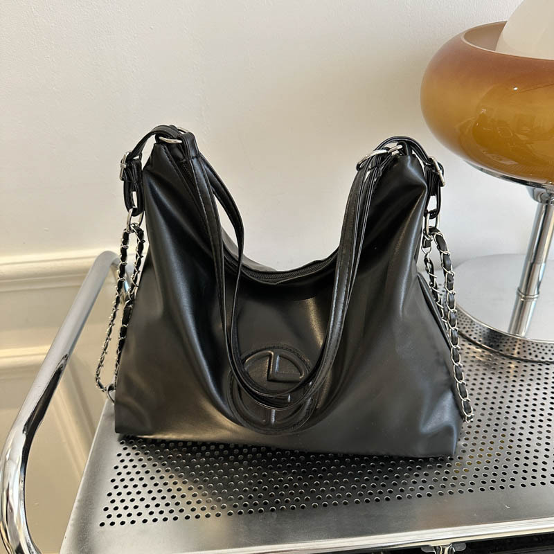 2025 New Designer Bag Women's New Fashion Capacity Handbag Simple Casual Single Shoulder Large Commuter Bag