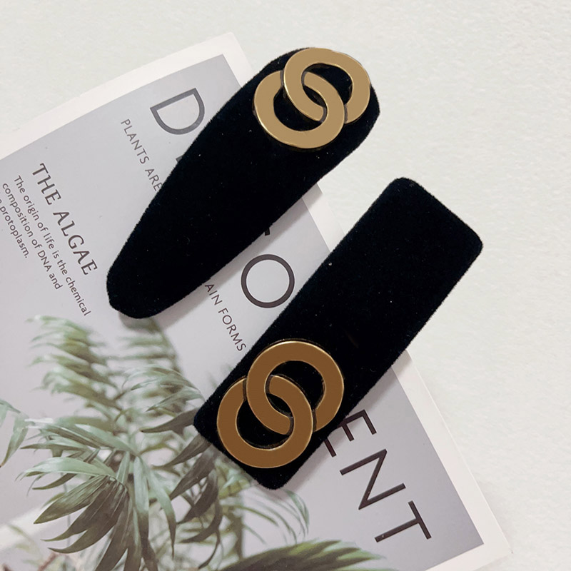 Luxury Barrettes Designer Womens Korean medium velvet simple black Hairpin Brand BB Clip Leisure Hairclips Fashion square Hairpin versatile Hair Clips