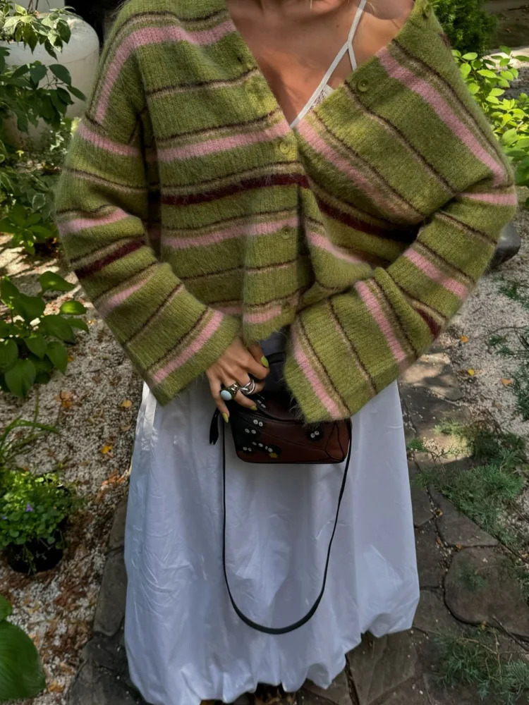 Elegant Colorful Striped Round Neck Knitted Cardigan Women Chic Long Sleeve Single Breasted Sweater Autumn Lady Casual Knitwear 240927