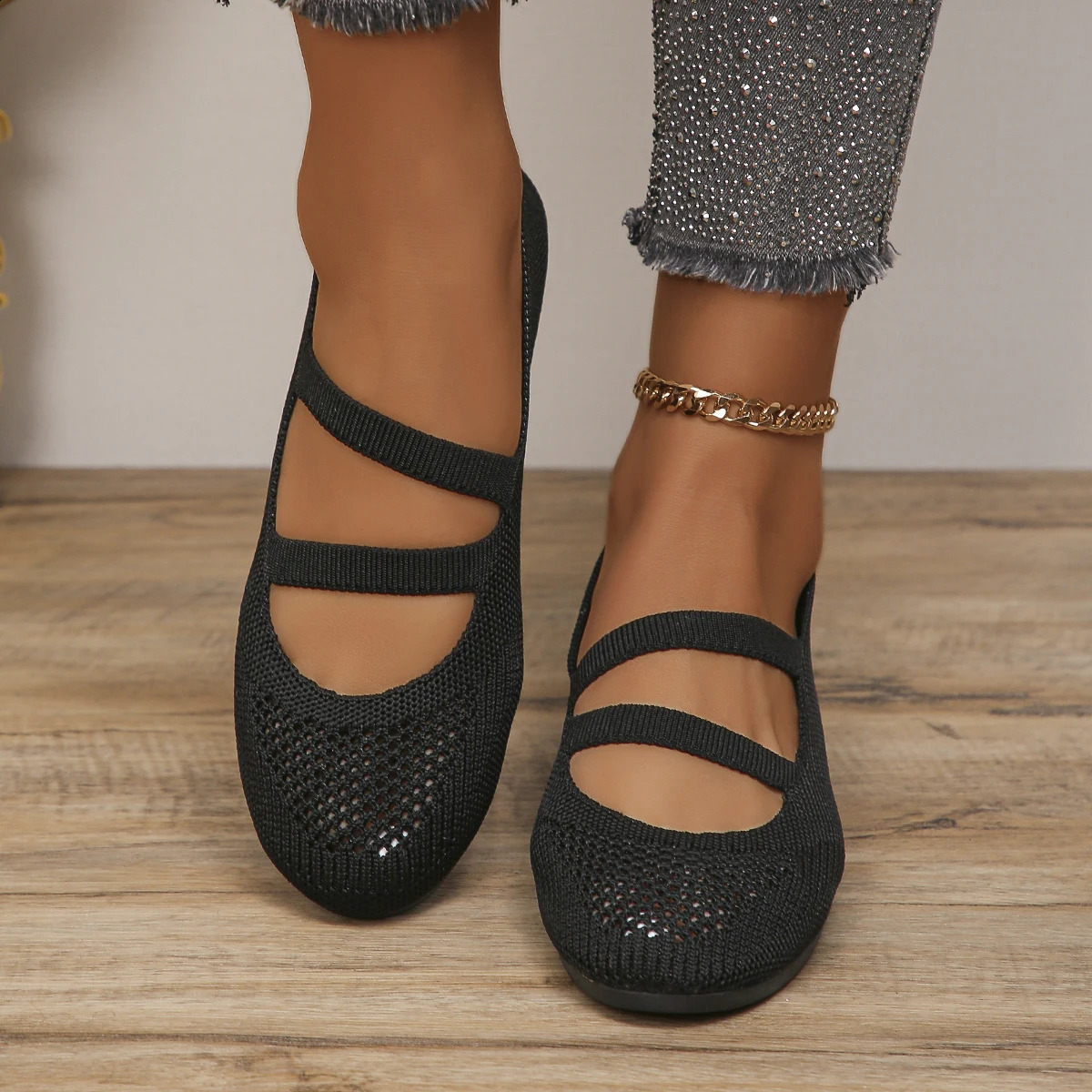 Womens elastic knitted flat shoes 2024 summer breathable soft Loafers womens lightweight sliding casual shoes Mom Moccasins ww 241008