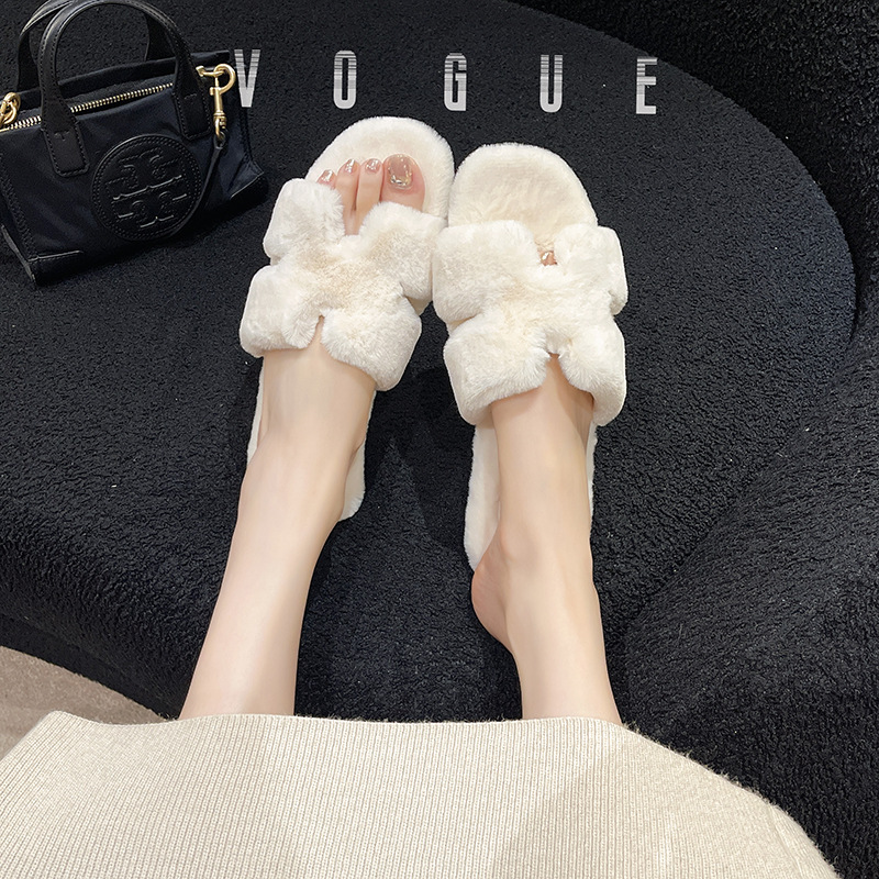 2024 new designer shoes thick soled plush coat fashionable multi-function fashion middle heel Internet red single line slippers suitable for women