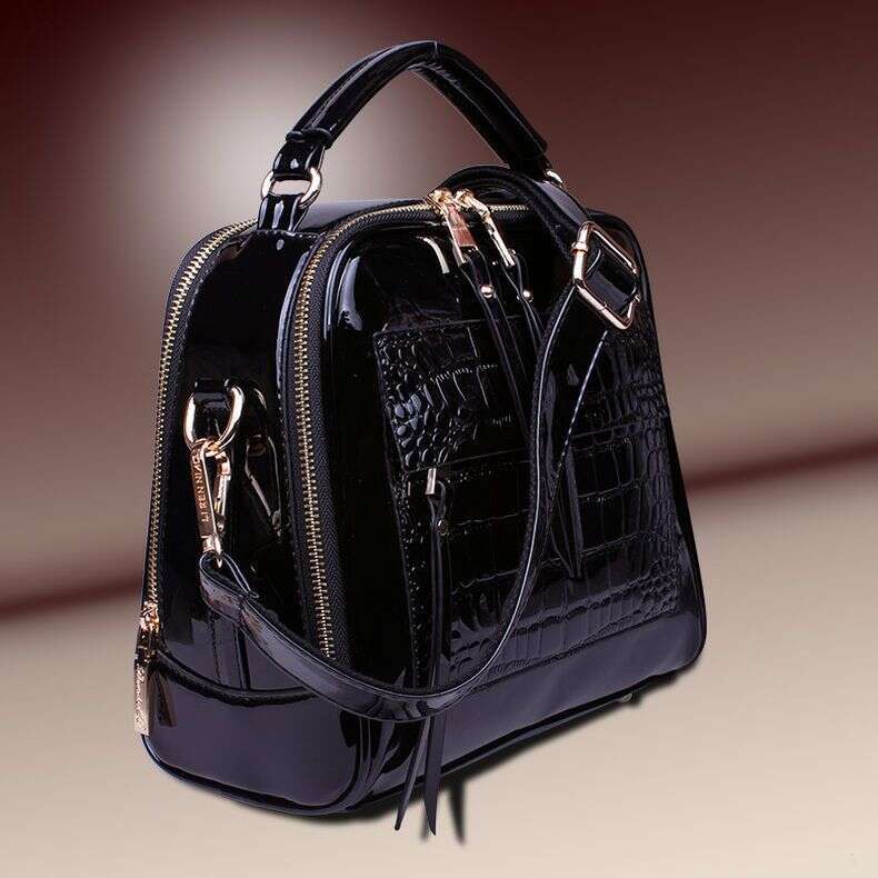 Genuine Crocodile Pattern Square Crossbody Bag, Patent Leather Glossy Surface, Fashionable And Versatile Shoulder Bag