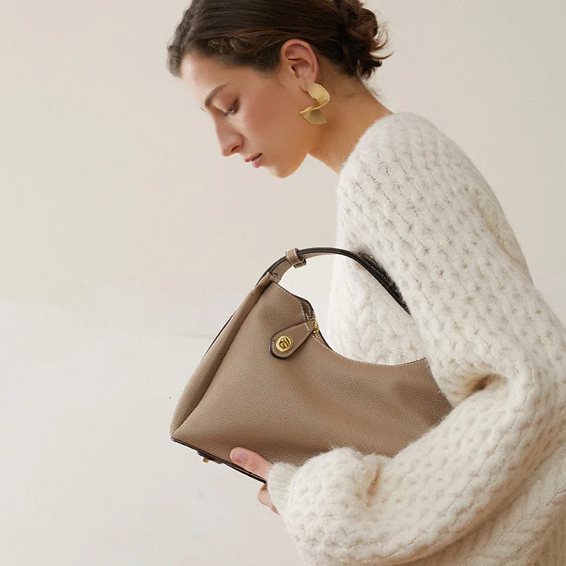 New Fashionable And Versatile Women's Crossbody Leather Designer Shoulder Bag, Multifunctional Handbag
