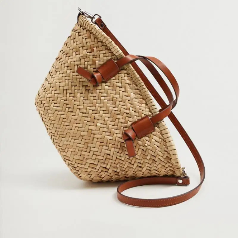 Casual Wicker Woven Basket Bags Rattan Women Handbags Summer Beach Straw Large Capacity Tote Big Shoulder Crossbody Bag 240930